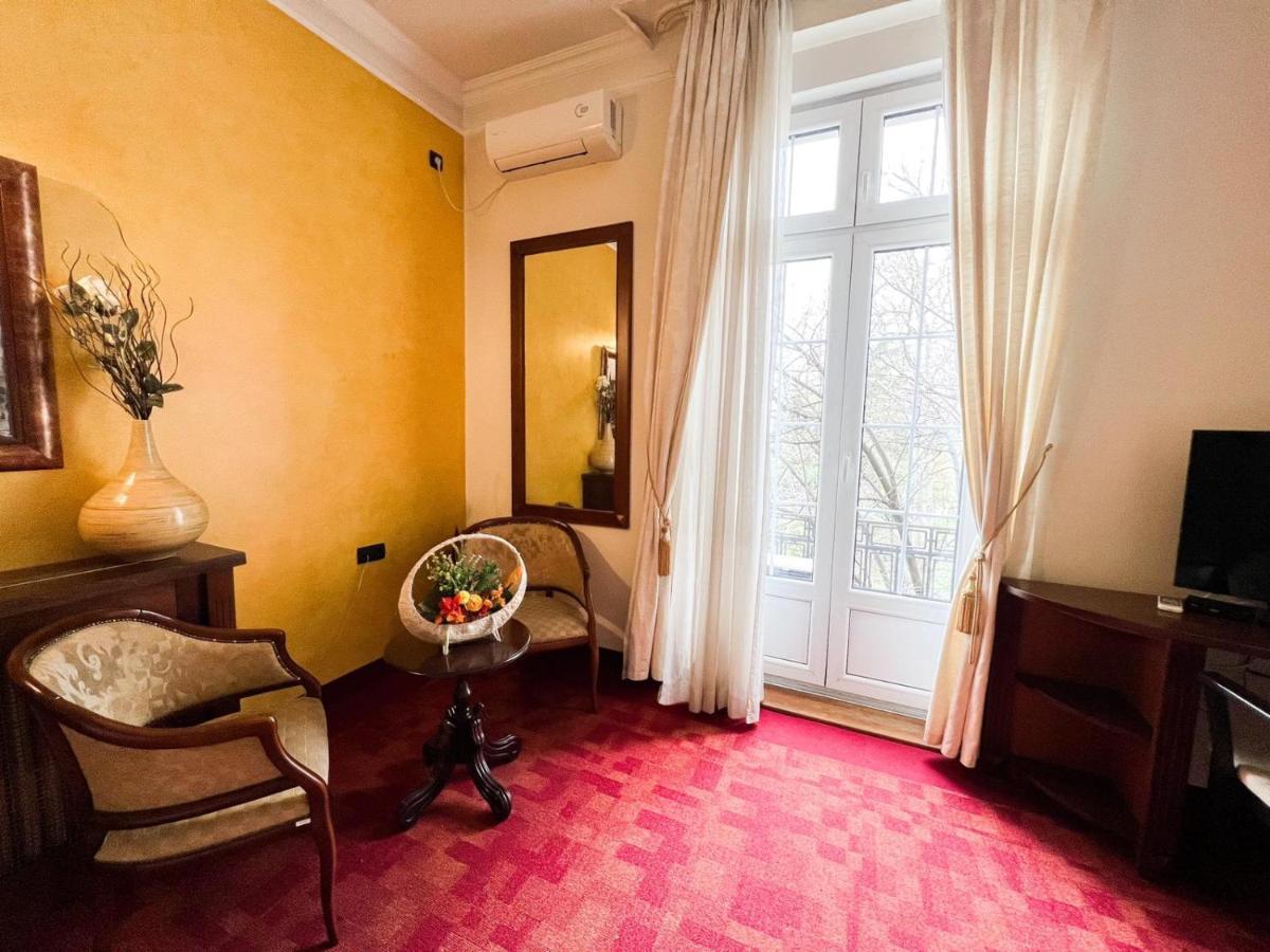 Manjez Centar Hotell Beograd Eksteriør bilde